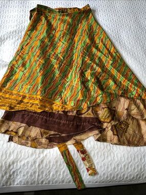 Incredible Art silk Safari Magic Wrap Skirt Reversible by Darn good yarn